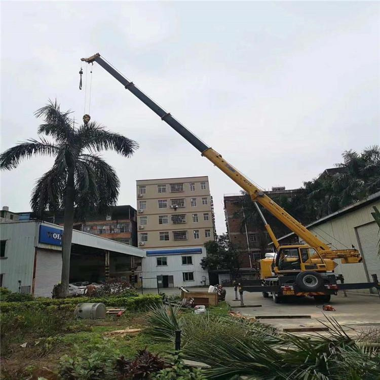 三江12吨吊车出租一天的收费标准是什么