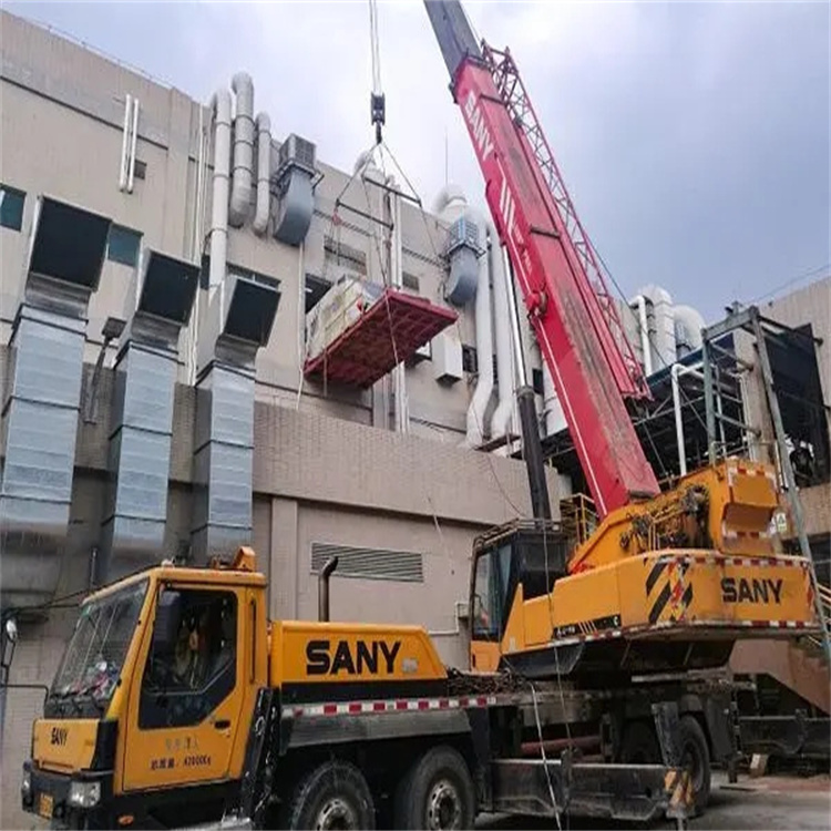 三江租赁大型汽车吊，助力工程项目高效进行