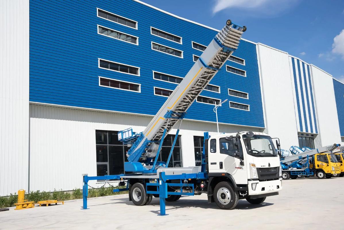 三江小型云梯车上料车租赁多少钱