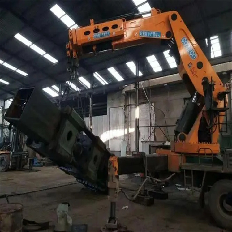 三江200吨折臂吊出租