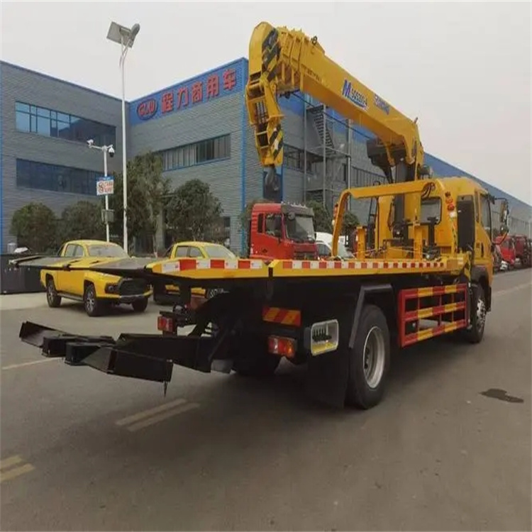 三江附近小随车吊出租电话，轻松解决搬运烦恼