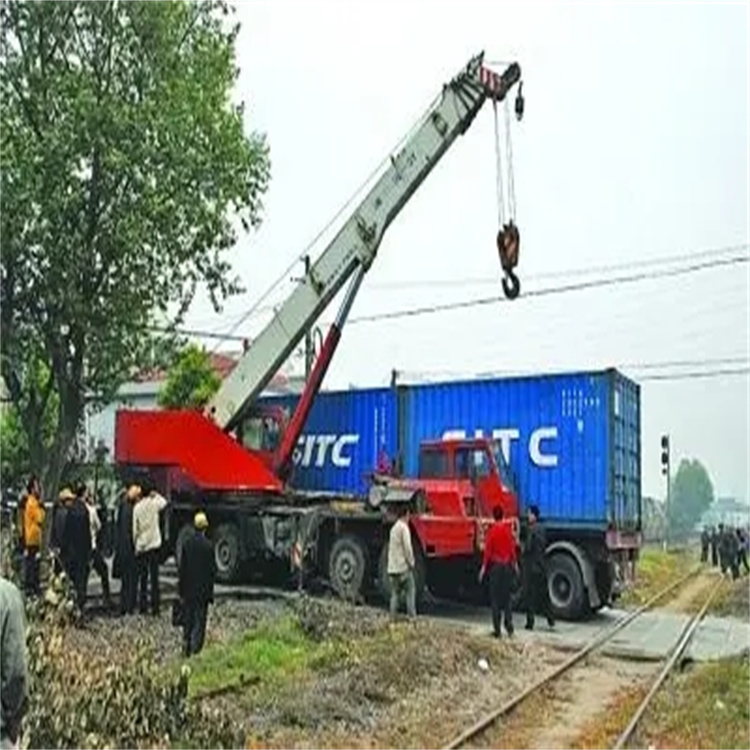 三江如何快速找到附近的吊车救援公司