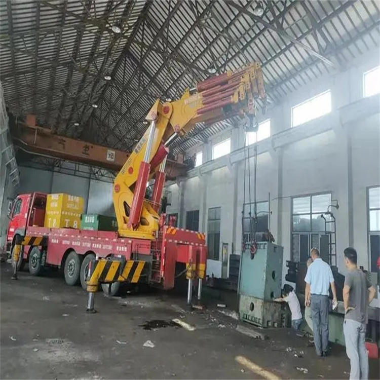 三江速查！附近自卸吊车租赁电话及租赁全攻略