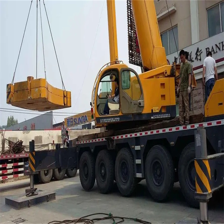 三江当地吊车出租|机器吊装|75吨|工厂搬迁服务