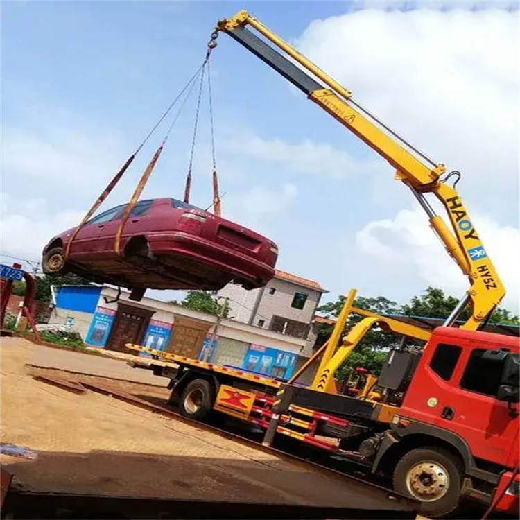 三江吊车吊汽车的正确方法