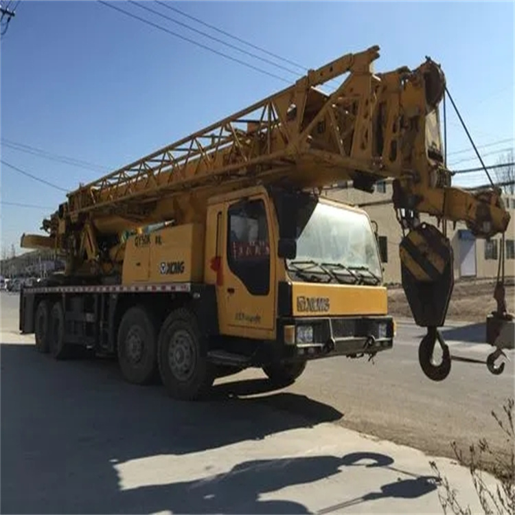 三江哪里有专业吊车出租